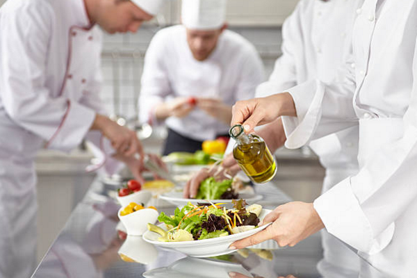 5 kỹ năng bếp trưởng nhà hàng-khách sạn cần có