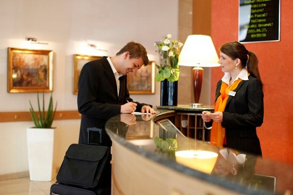 tìm hiểu những đối tượng khách hàng của khách sạn