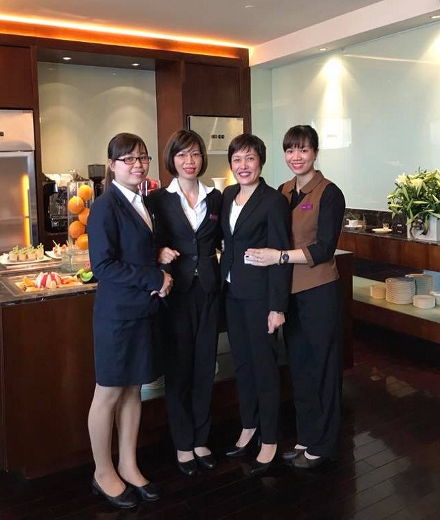 Từ phục vụ nhà hàng đến Giám đốc F&B nhiều khách sạn 5 sao có tiếng ở Hà Nội