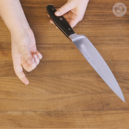 5 cách dùng dao cơ bản không phải đầu bếp nào cũng thành thạo