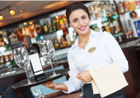 Là ứng viên tìm việc Nhà hàng - Khách sạn, bạn chọn Lương cao hay Môi trường tốt?
