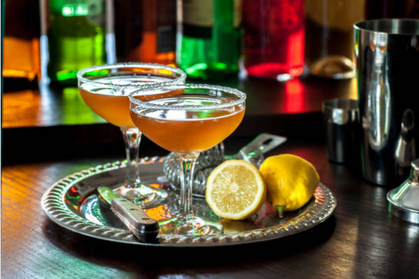 classic cocktail là gì