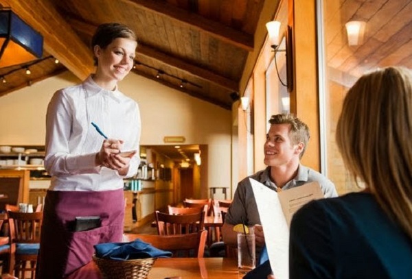 Quy trình phục vụ nhà hàng Waiter/ Waitress cần biết