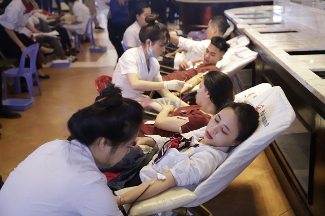 tại sao nhân sự ngành khách sạn - nhà hàng & du lịch nên tham gia hiến máu nhân đạo