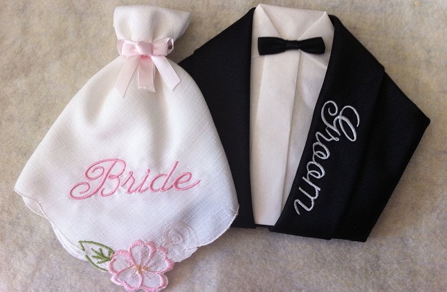 Hướng dẫn 13 cách gấp khăn ăn ấn tượng dùng cho tiệc cưới