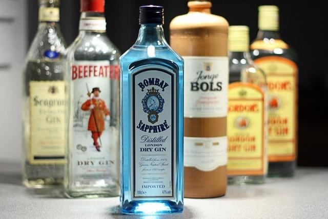 6 Loại Rượu Để Pha Chế Cocktail Bartender Cần Biết