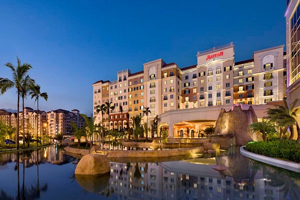 Bạn biết gì về “cha đẻ” chuỗi khách sạn lớn nhất thế giới?