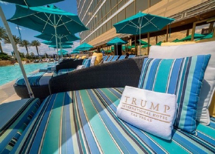 Bên trong hệ thống khách sạn mang tên Trump có gì