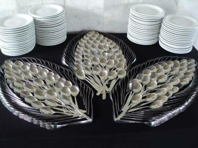 Cách set up muỗng nĩa đẹp cho tiệc Tea break