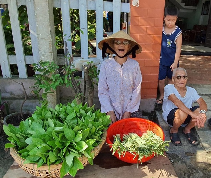 chợ phiên làng chài Tân Thành