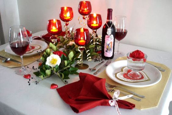 50 Gợi ý setup bàn tiệc chủ đề Valentine cho nhà hàng - khách sạn