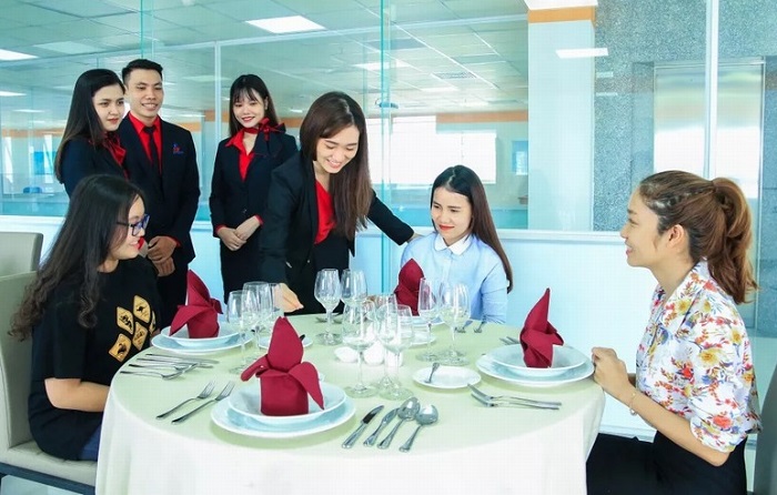 Danh sách 7 trường đào tạo ngành Khách sạn - Nhà hàng - Du lịch tại Nha Trang