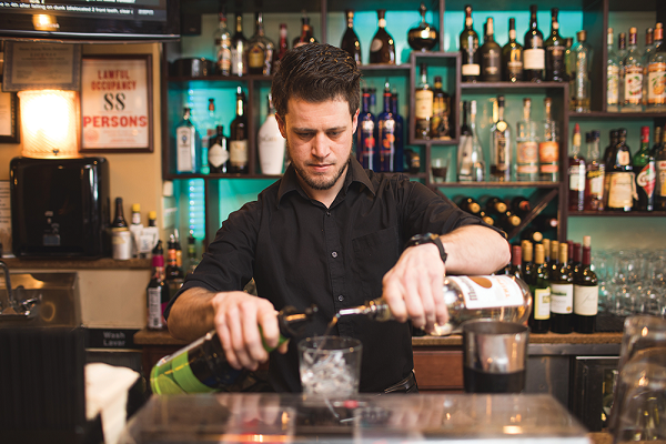 Làm thế nào để Bartender có thu nhập cao