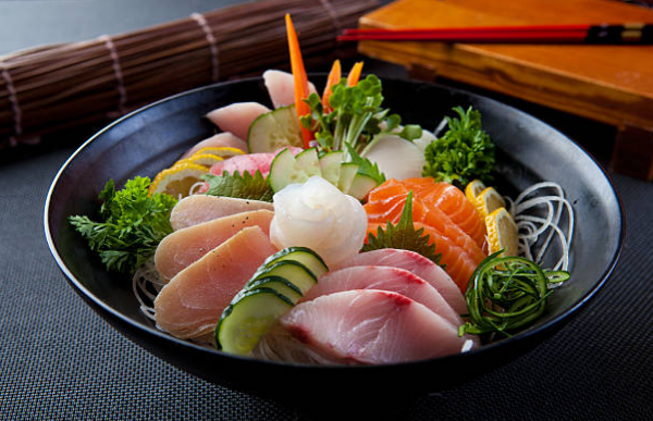 Sashimi là gì