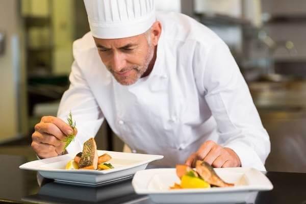 đầu bếp âu là gì, làm thế nào để trở thành đầu bếp âu chuyên nghiệp