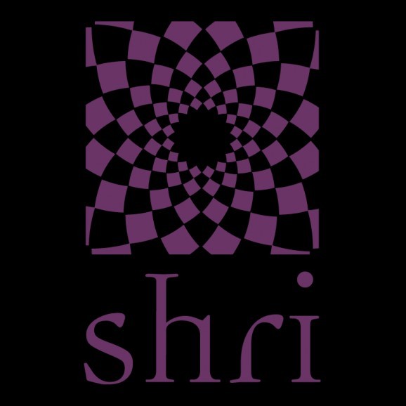 Shri Restaurant & Lounge 