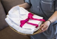 Quy trình giặt là trang phục cho khách lưu trú Housekeeping cần biết