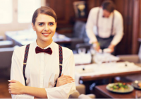 F&B attendant là gì? Tìm hiểu công việc và mức lương F&B attendant trong khách sạn