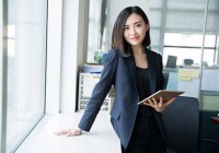 Assistant là gì? 5 Điều cần biết về Assistant trong Khách sạn – Nhà hàng