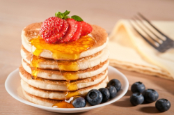 Pancake là gì? Biến tấu 3 công thức  Pancake siêu dễ nhân viên bếp cần biết