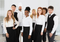 Làm thế nào để lựa chọn Đồng phục nhà hàng phù hợp nhất cho nhân viên?