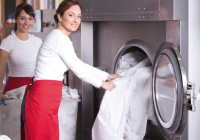 Laundry Là Gì? 7 Mẹo Hay Là Phẳng Quần Áo Khi Không Có Bàn Là, Laundry Cần Biết
