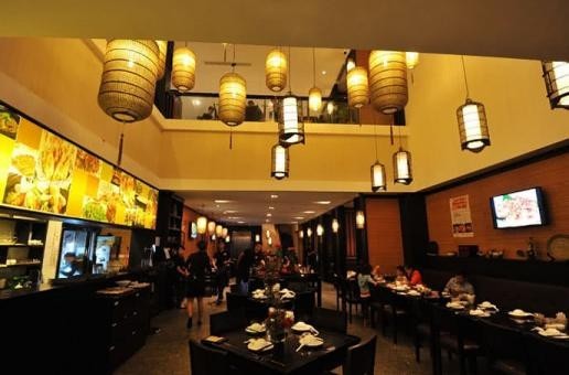 Nhà hàng Gia Viên 228 Bà Triệu