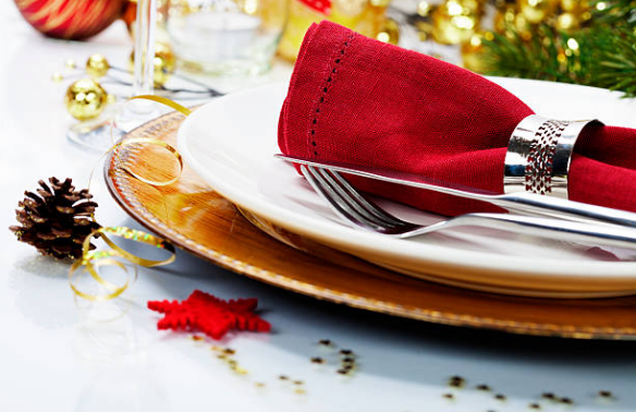 Hướng dẫn 20+ cách gấp khăn ăn chủ đề Giáng sinh cho nhà hàng - khách sạn