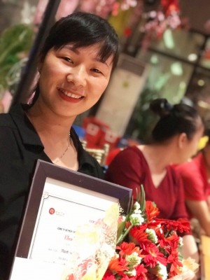 Mạch Thị Hồng Uyên