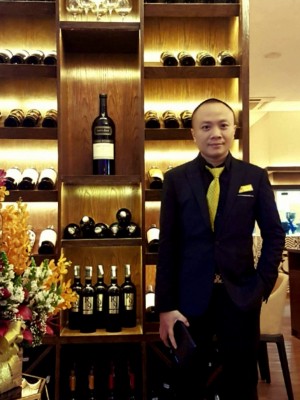 Nguyễn Việt Hoàng