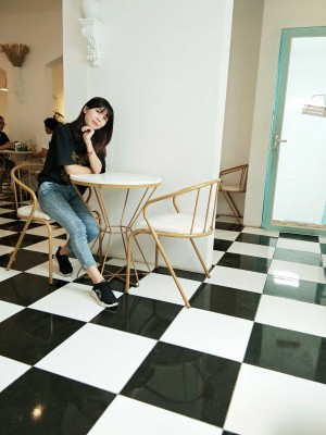 Nguyễn Thị Hồng Cẩm