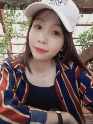 Nguyễn Thị Hồng Cẩm
