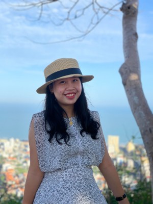 Nguyễn Phạm Thu Hiền