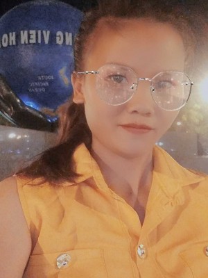 Nguyễn Thị Tuyết Trinh