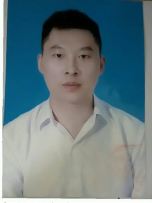 Tạ Hoàng Long