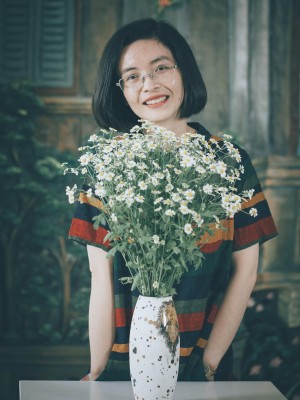 Lê Thị Hồng Thắm