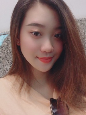 Đoàn Thúy Hằng