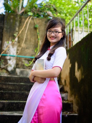 Trần Thị Cẩm