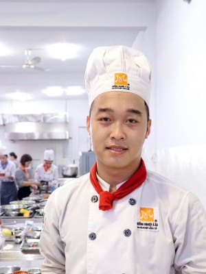 Nguyễn Thế Hưng