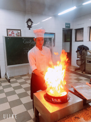 Văn Hà Chung