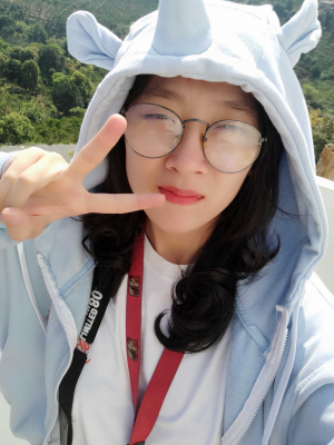 Thoòng Hải Yến