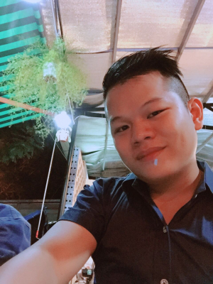 Thái Lê Tiểu Long