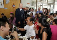 “Biden set” và nhà hàng Trung bỗng đắt khách vì từng phục vụ Tổng thống Mỹ đắc cử
