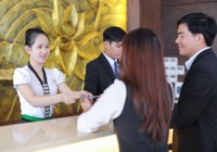 10+ Tình huống thường gặp khi làm thủ tục Check-in và hướng xử lý Lễ tân cần biết