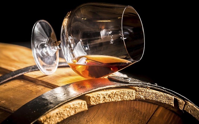 Brandy là gì? Chi tiết quy trình sản xuất rượu Brandy cần biết