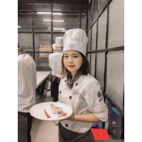 Nguyễn Trúc Ngân