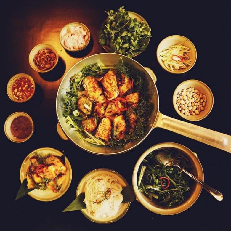 Nhà Hàng Đông Kinh
