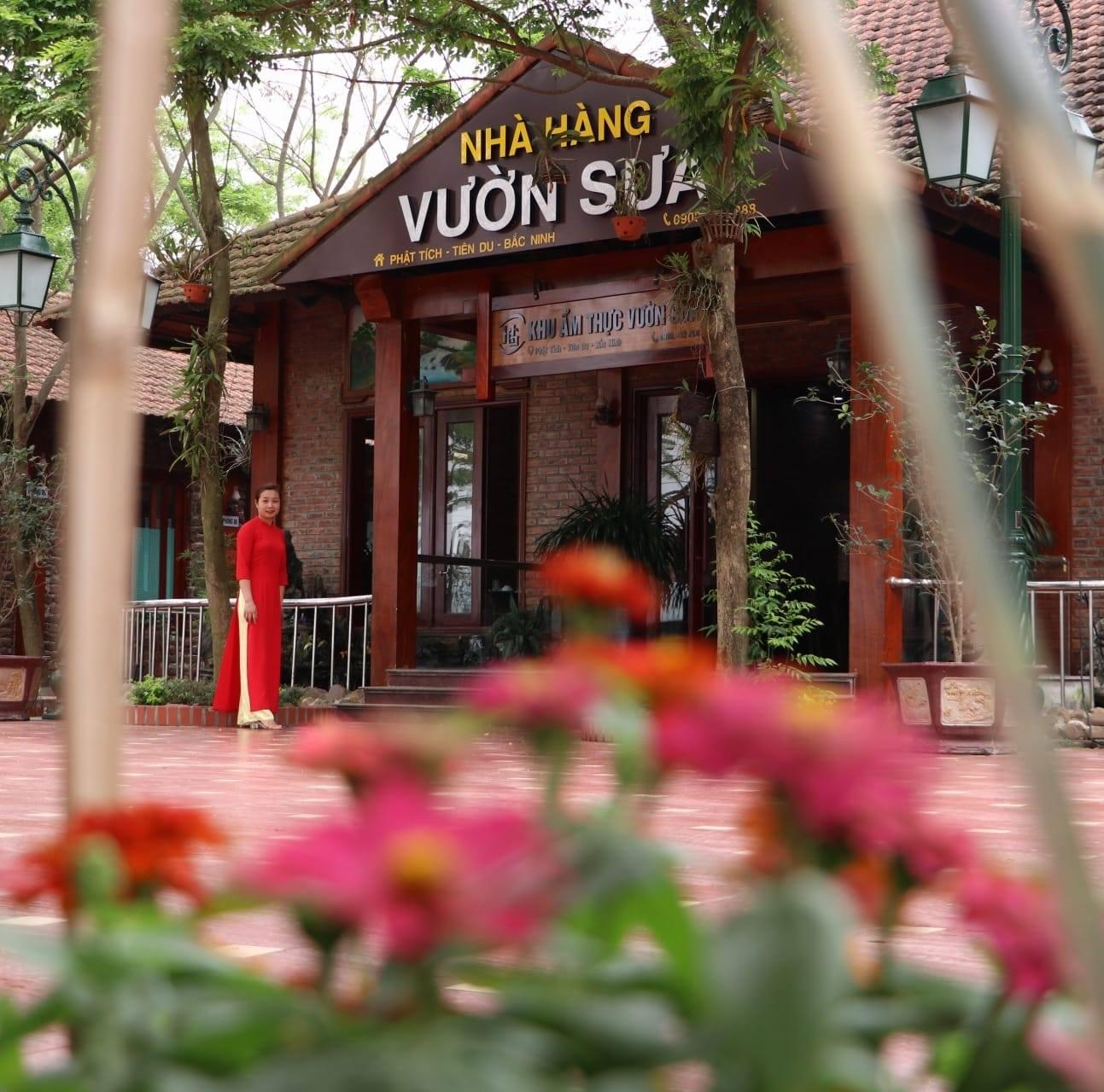 Khu Ẩm Thực Vườn Sưa