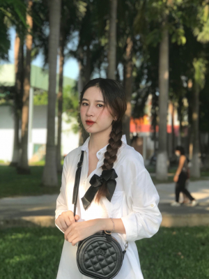 Nguyễn Thị Hồng Trinh