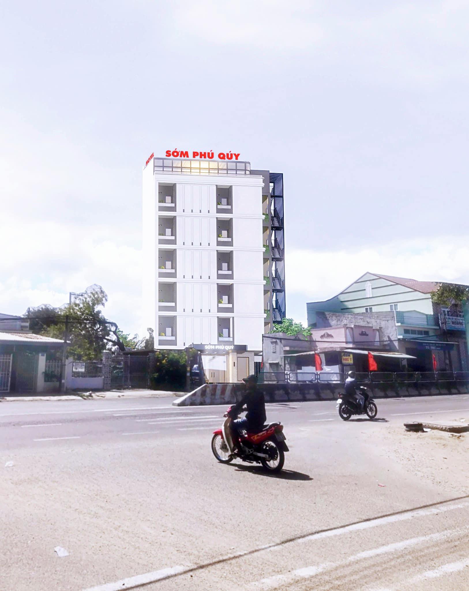 Khách Sạn Sớm Phú Quý 